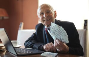Smart Senior Financing Tips for Retirement Planning and Insurance