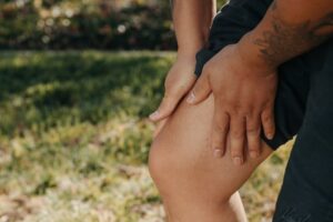 Effective Ways to Relieve Knee Pain Naturally