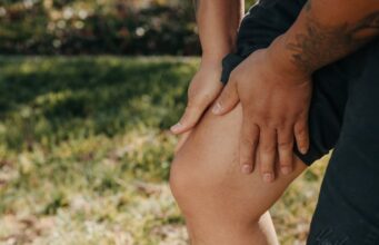 Effective Ways to Relieve Knee Pain Naturally
