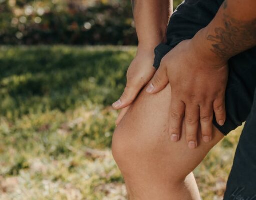 Effective Ways to Relieve Knee Pain Naturally